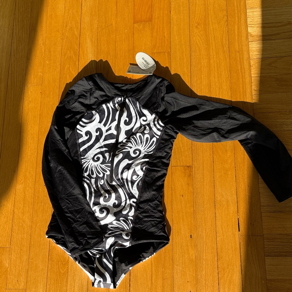 Paulani Rashguard Onesie Moorea medium Black and White Long Sleeve